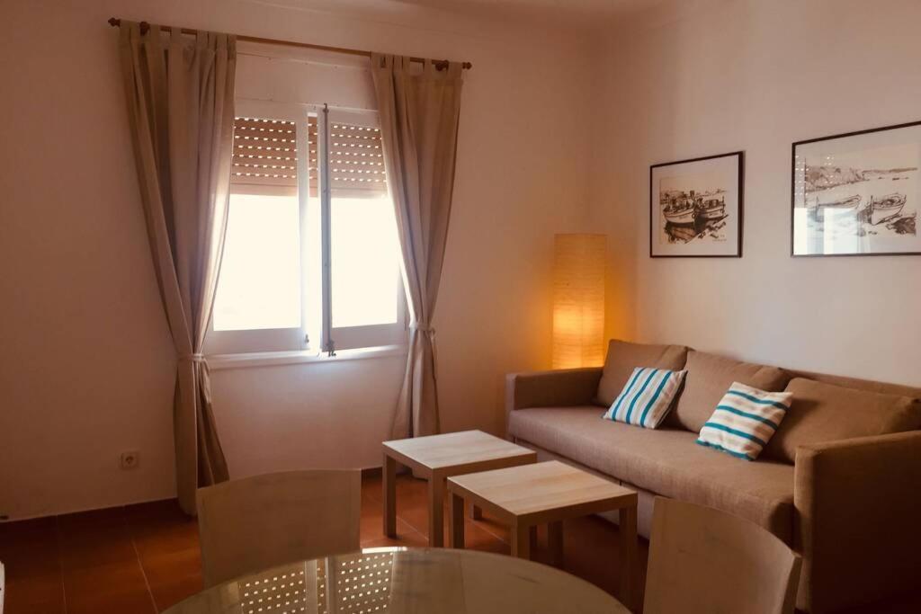 Portbell Far Apartment L'Escala Exterior photo
